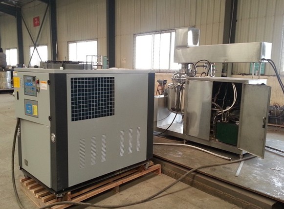 反應(yīng)釜夾套油加熱器，反應(yīng)釜溫度控制機(jī)